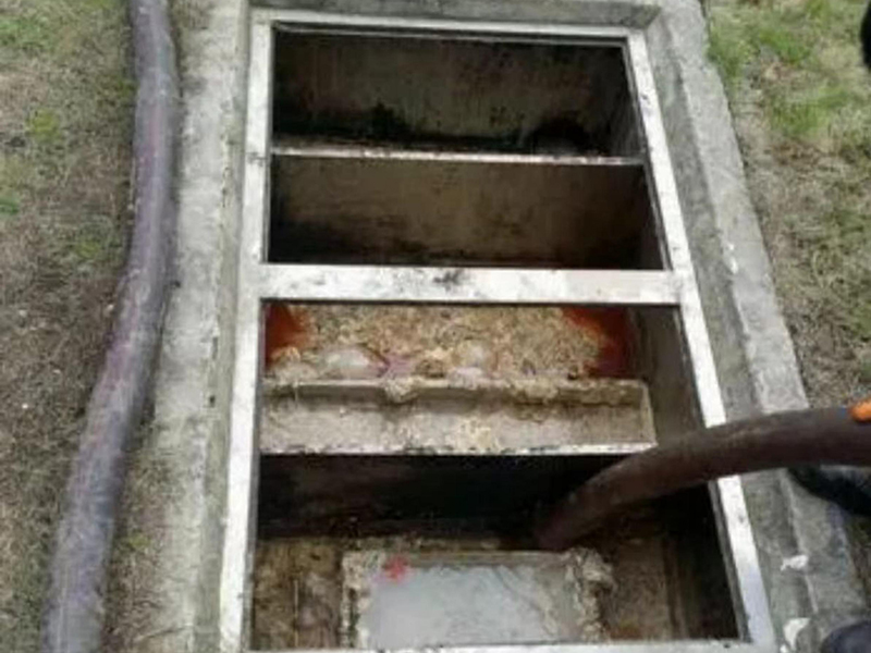 老边隔油池清理